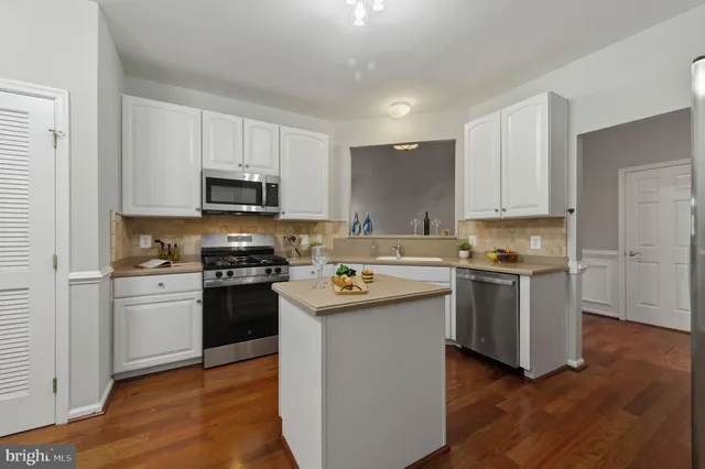 $610,000 | 372 Cassell Court, Unit 372, Wilmington, DE 19803