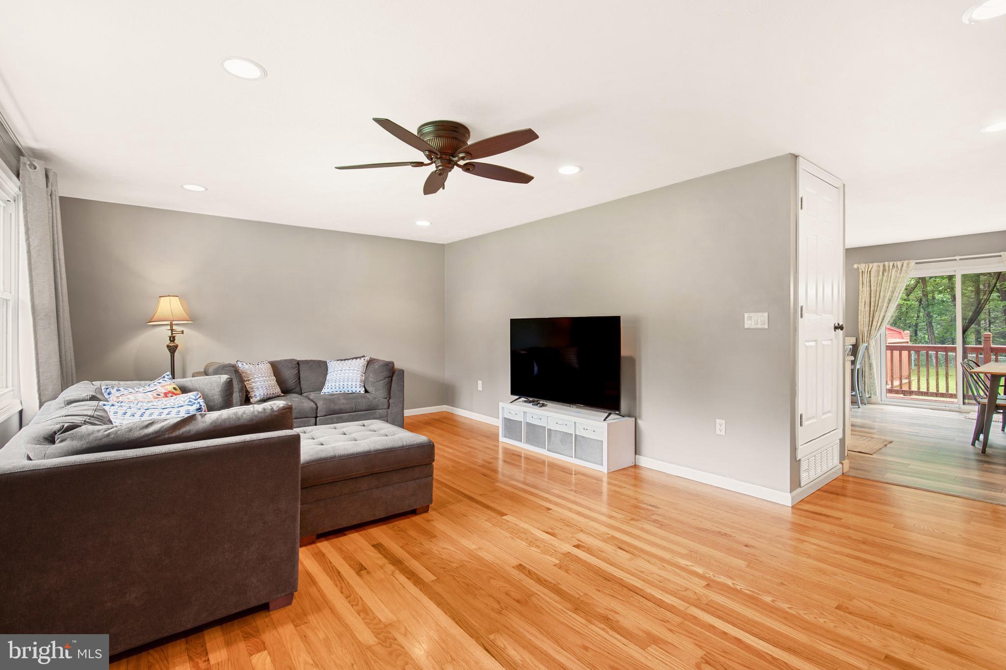 12015 Vale Summit Road Southwest Frostburg, MD 21532 - Photo 2 of 51 Gallery Image 2