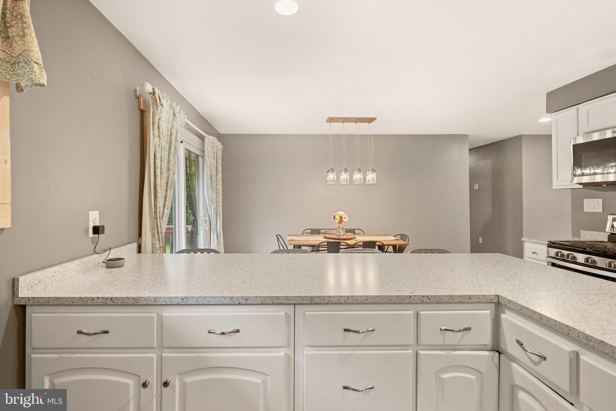12015 Vale Summit Road Southwest Frostburg, MD 21532 - Photo 9 of 51 Gallery Image 9