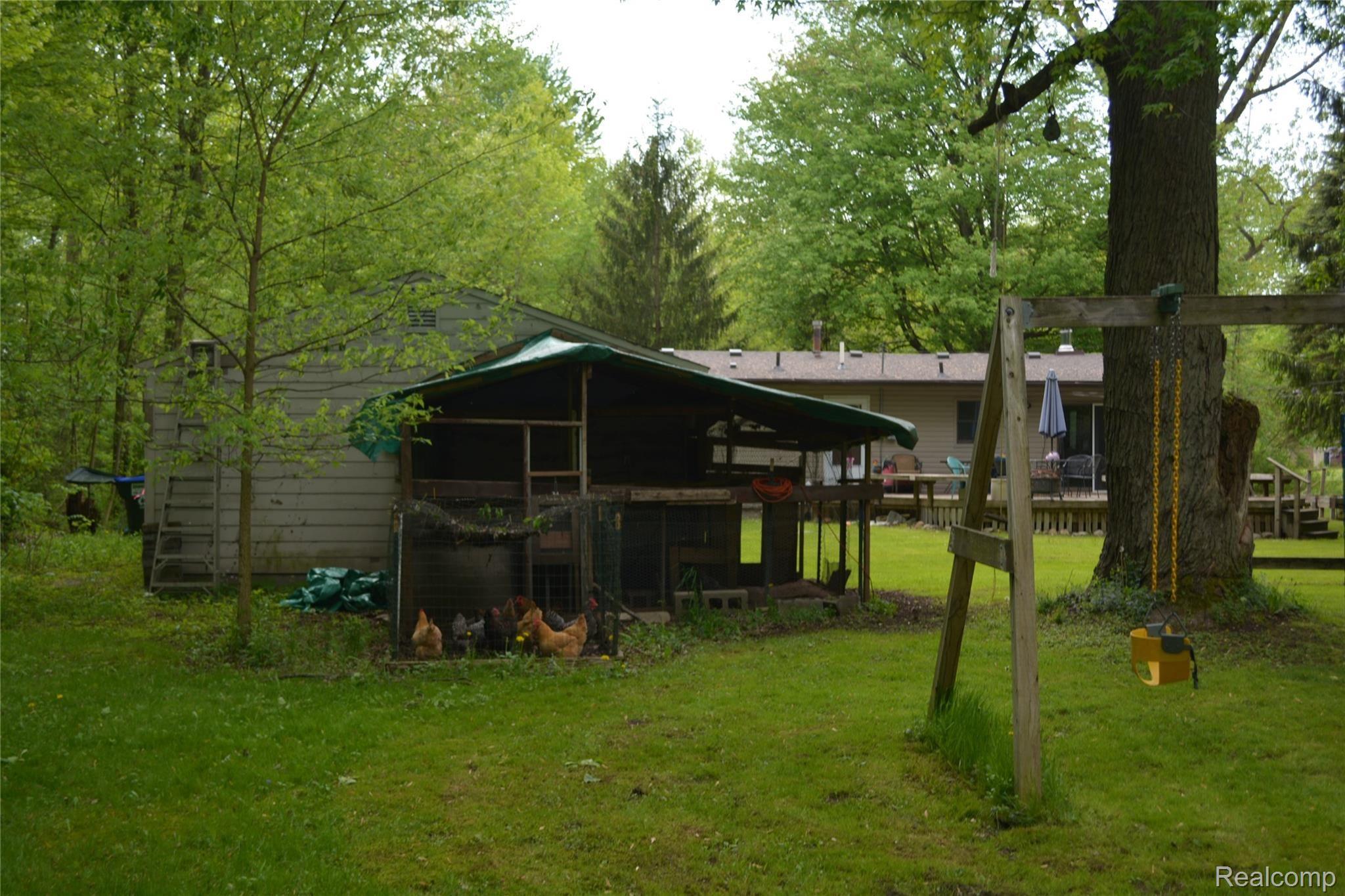 13937 Farm Road Belleville, MI 48111 - Photo 30 of 33 DSC_0030 (4).JPG
