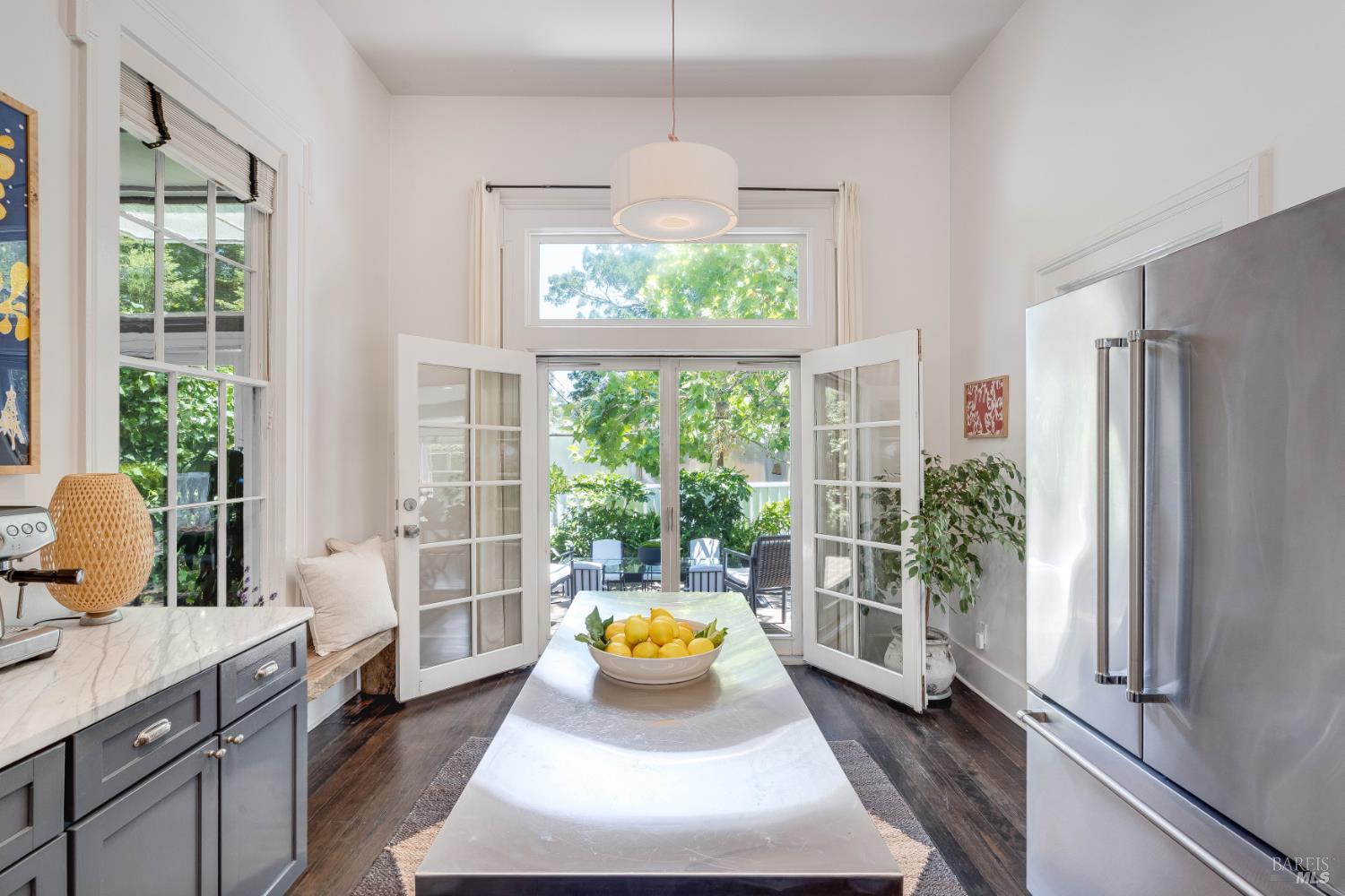 720 Seminary Street Napa, CA 94559 - Photo 13 of 37