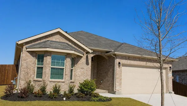 $2,550 | 16028 Bronte Lane, Fort Worth, TX 76247