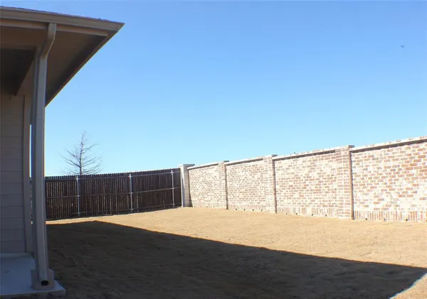 $2,550 | 16028 Bronte Lane, Fort Worth, TX 76247