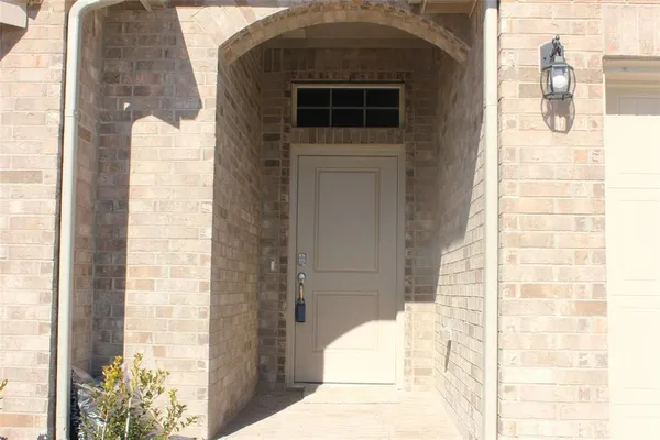 $2,550 | 16028 Bronte Lane, Fort Worth, TX 76247