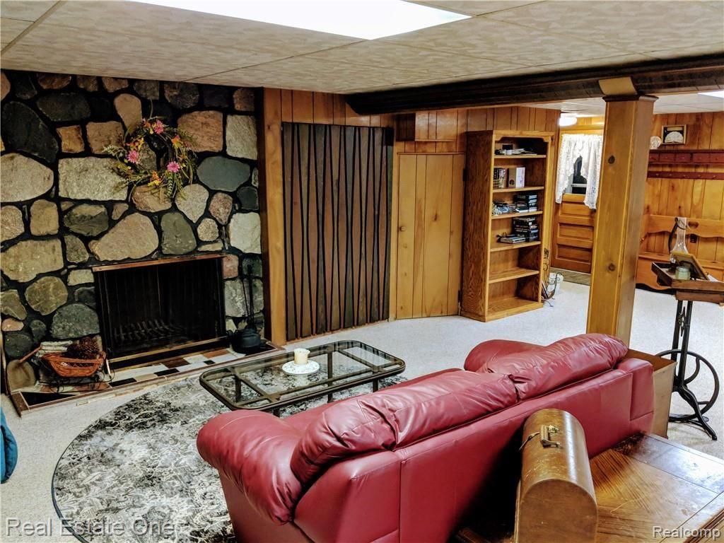 1249 Green Ridge Road Rochester Hills, MI 48309 - Photo 30 of 38
