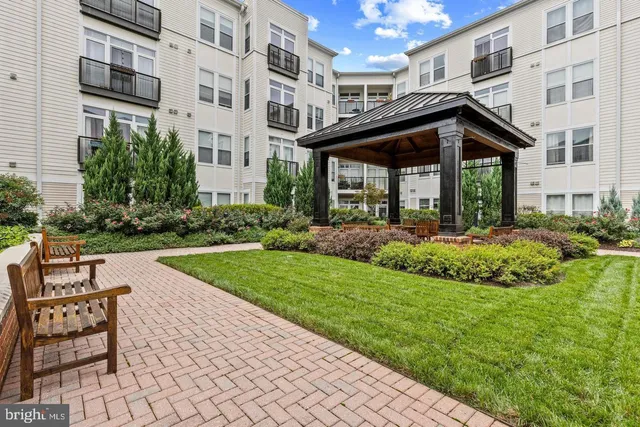 $399,900 | 1391 Pennsylvania Ave. Southeast, Unit 248, Washington, DC 20003
