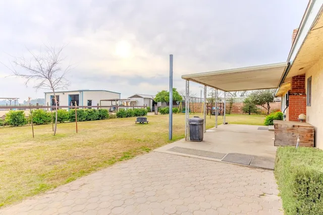 $715,000 | 11175 East South Avenue, Del Rey, CA 93616