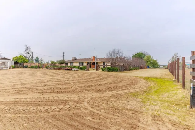 $715,000 | 11175 East South Avenue, Del Rey, CA 93616