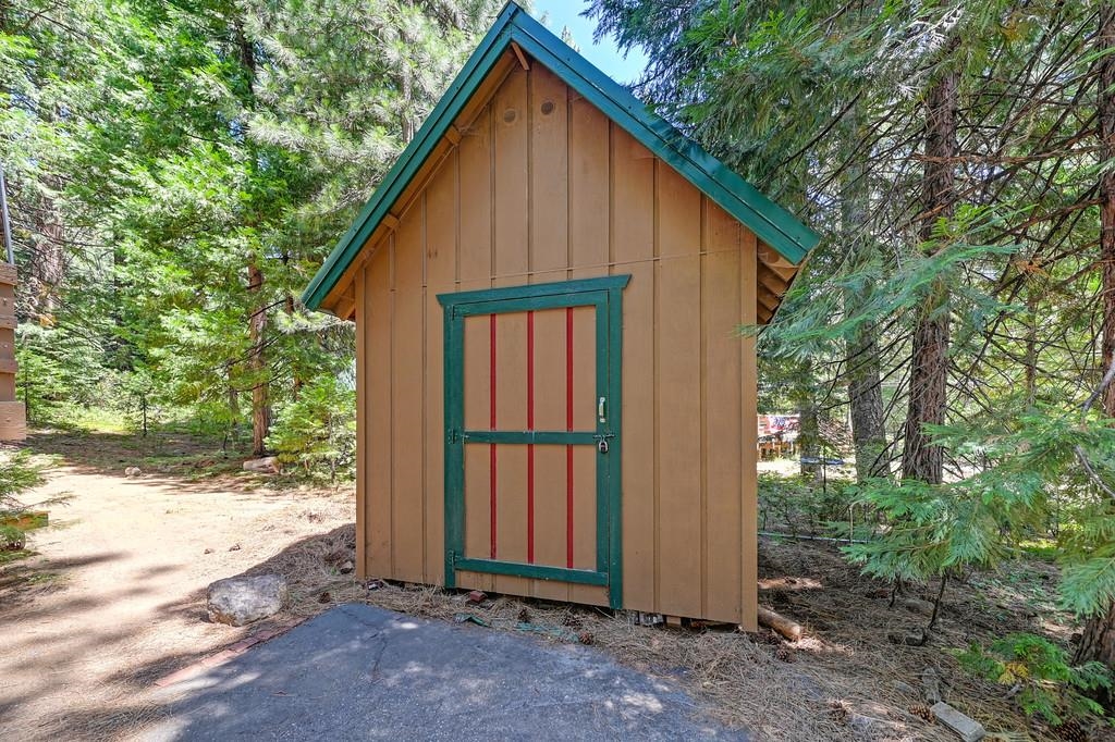 41107 Skyline Drive Emigrant Gap, CA 95715 - Photo 20 of 21 a view of backyard with green space