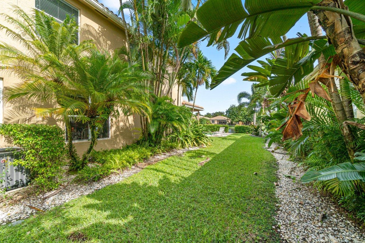 6638 Northwest 24th Terrace Boca Raton, FL 33496 - Photo 30 of 54 033-6638Northwest24thTerrace-BocaRaton-F