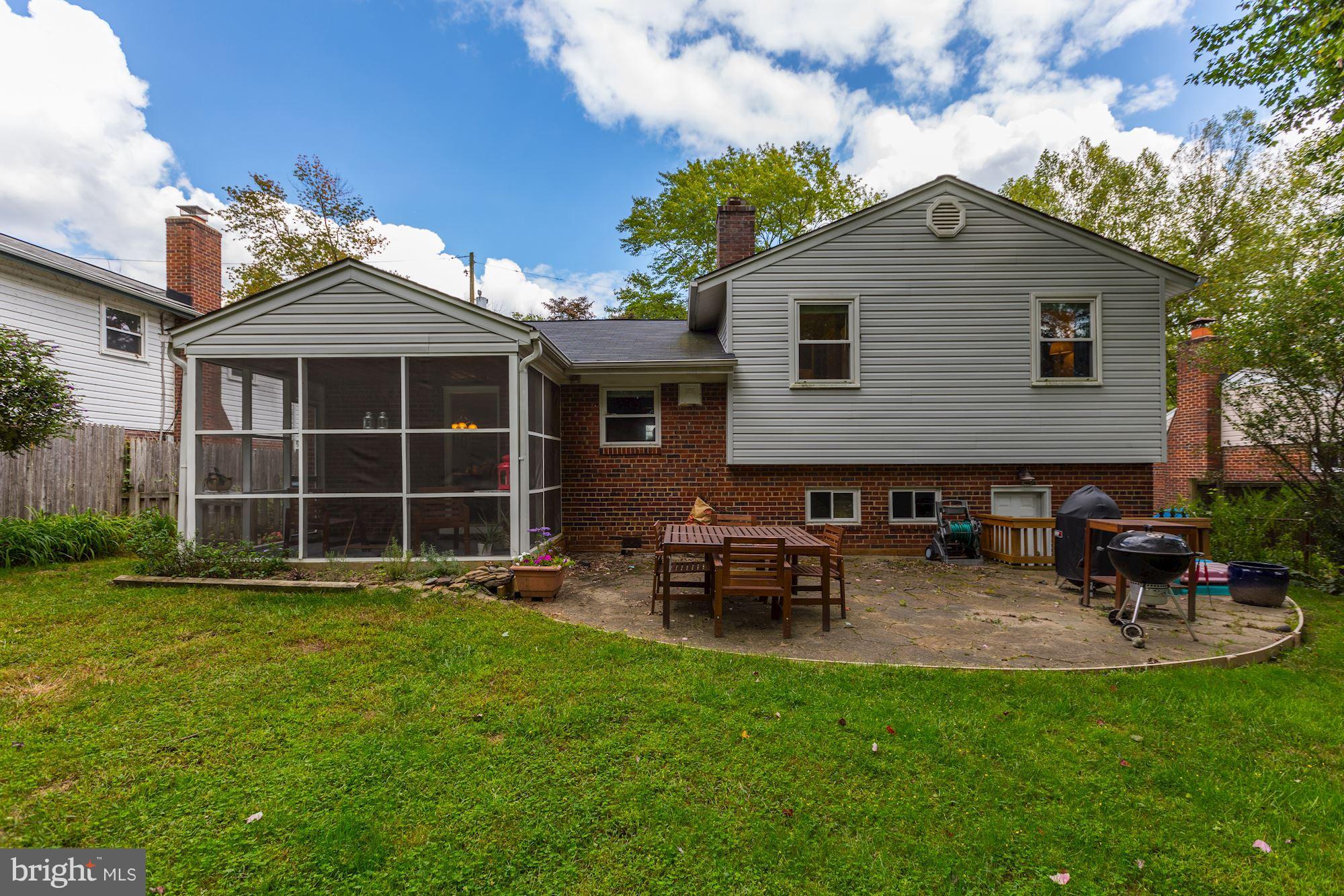 10308 Inwood Avenue Silver Spring, MD 20902 - Photo 18 of 26 Exterior (Rear)