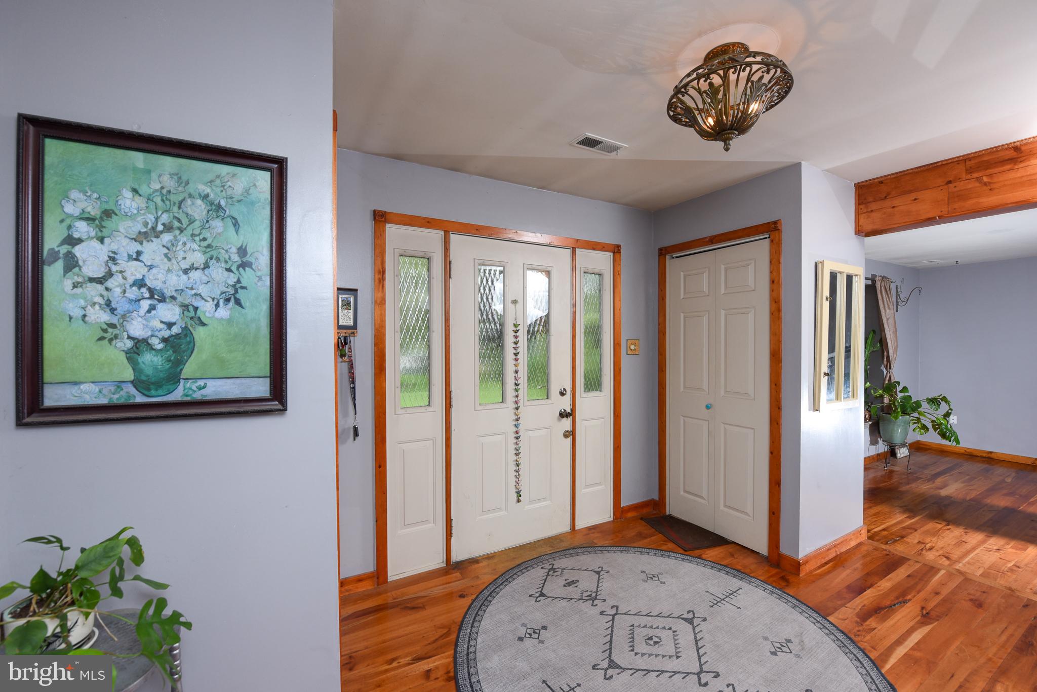 5 Inlet Terrace Ocean View, NJ 08230 - Photo 4 of 35 Gallery Image 4