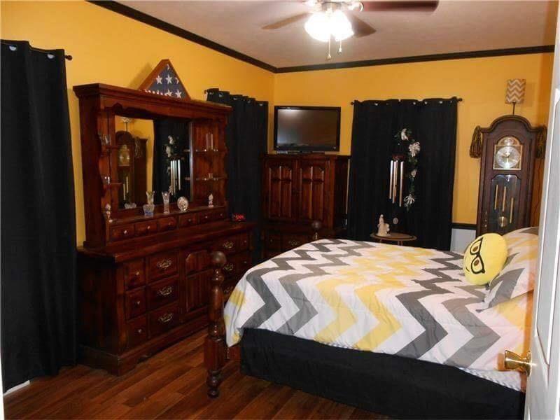 935 Dutch Ridge Road Beaver, PA 15009 - Photo 17 of 25 Gallery Image 17