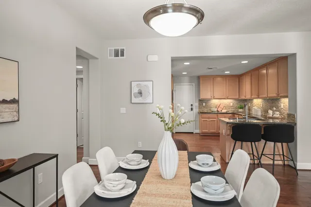 $949,888 | 557 Selby Lane, Unit 3, Livermore, CA 94551