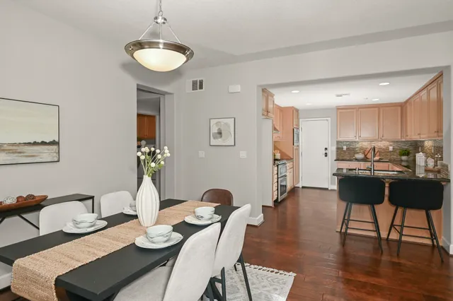 $949,888 | 557 Selby Lane, Unit 3, Livermore, CA 94551