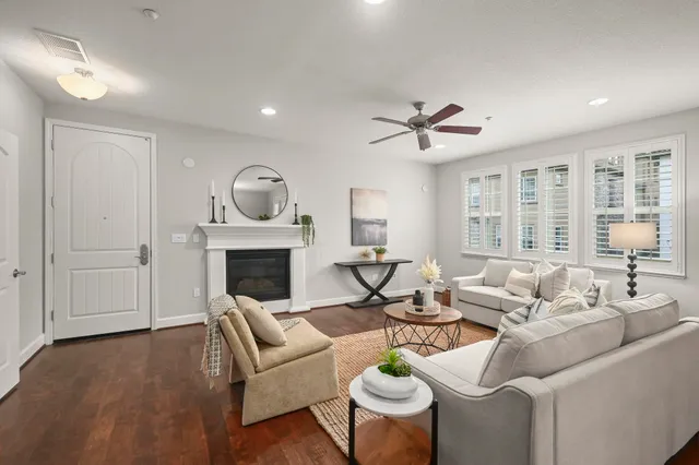 $949,888 | 557 Selby Lane, Unit 3, Livermore, CA 94551