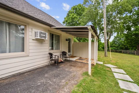 $1,200,000 | 6476 Lickton Pike, Goodlettsville, TN 37072