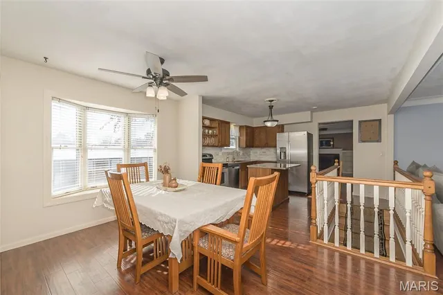 $310,000 | 14 South Joyce Ellen Way, St. Peters, MO 63376