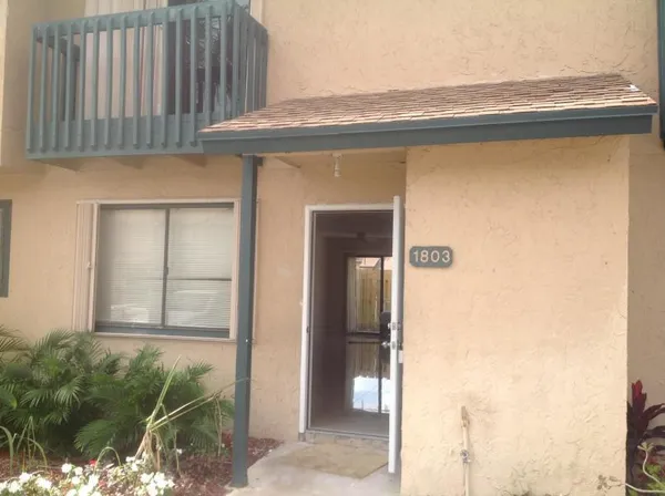 $2,100 | 1803 Wharf Lane, Greenacres, FL 33463