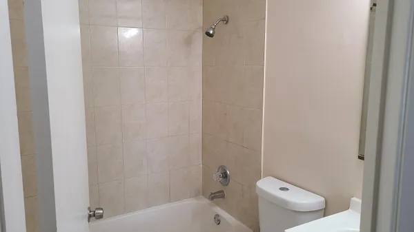 $2,100 | 1803 Wharf Lane, Greenacres, FL 33463