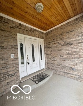 1761 Walnut Trace Greenfield, IN 46140 - Photo 1 of 46