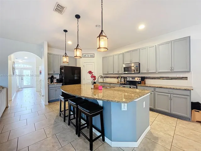 $595,000 | 1706 Leatherback Lane, St. Cloud, FL 34771