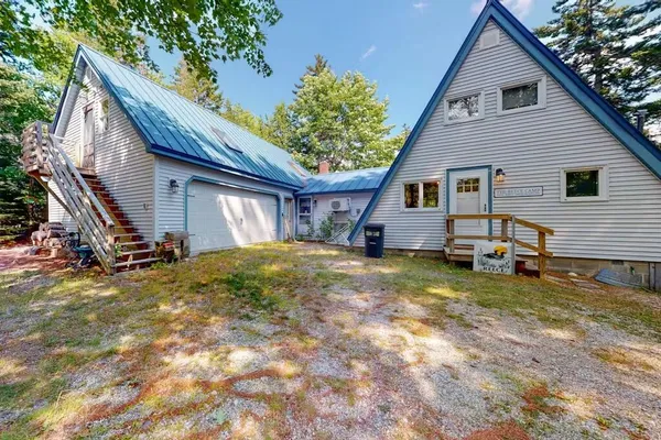 $570,000 | 352 Georges Pond Road, Franklin, ME 04634