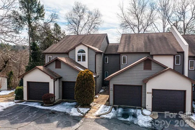 $349,900 | 2231 6th Street Northwest, Unit 16, Hickory, NC 28601