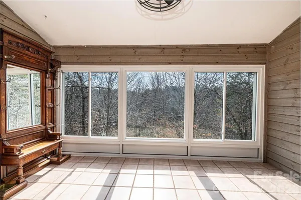 $349,900 | 2231 6th Street Northwest, Unit 16, Hickory, NC 28601