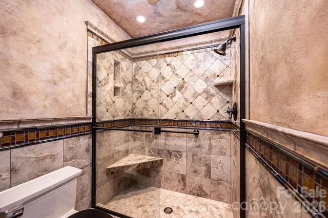 $349,900 | 2231 6th Street Northwest, Unit 16, Hickory, NC 28601