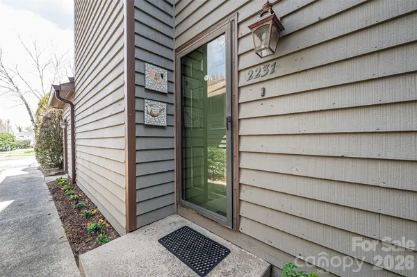 $349,900 | 2231 6th Street Northwest, Unit 16, Hickory, NC 28601