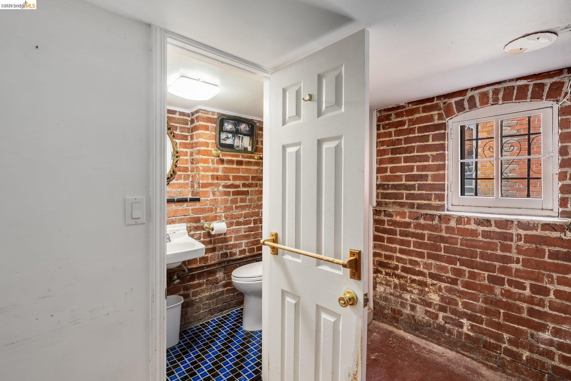 2350 Spaulding Avenue Berkeley, CA 94703 - Photo 26 of 30