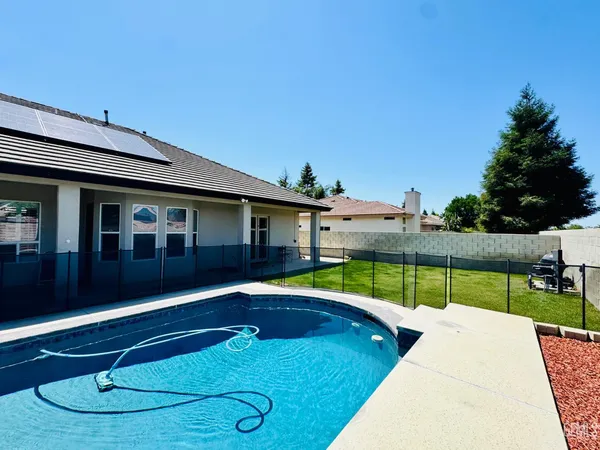 $650,000 | Undisclosed Address, Bakersfield, CA 93312