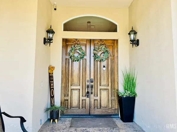 $650,000 | Undisclosed Address, Bakersfield, CA 93312