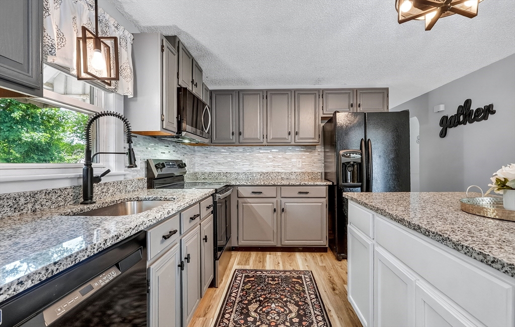 772 Trull Road Tewksbury, MA 01876 - Photo 3 of 42 Gallery Image 3