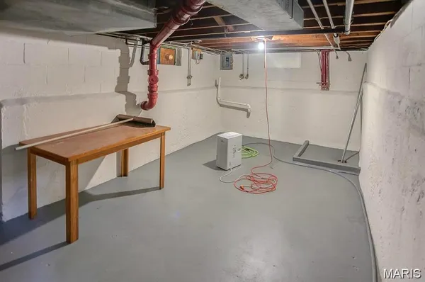 $780 | 128 South Meridian Road, Glen Carbon, IL 62034