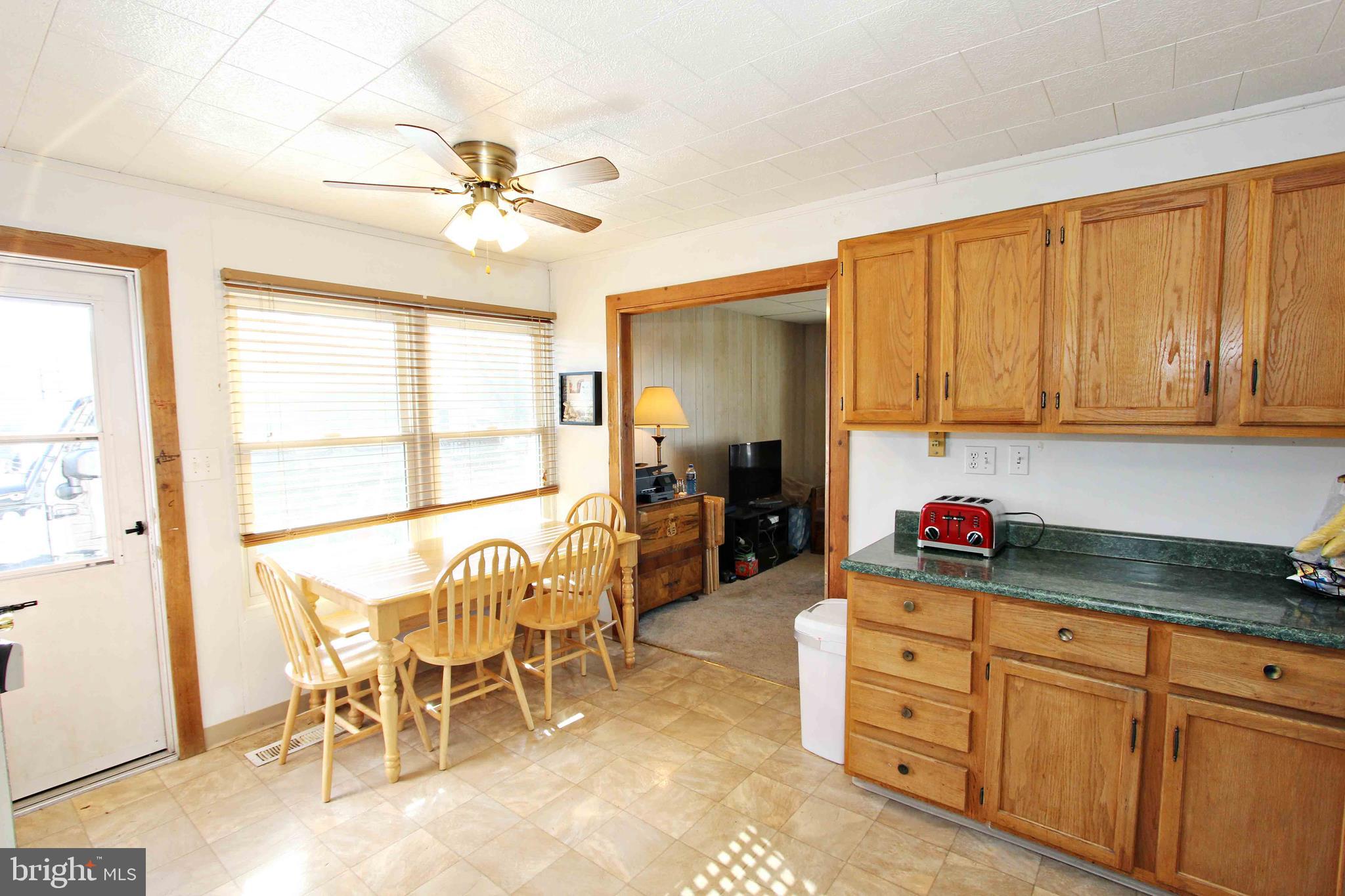 2416 Manor Road York, PA 17408 - Photo 16 of 23