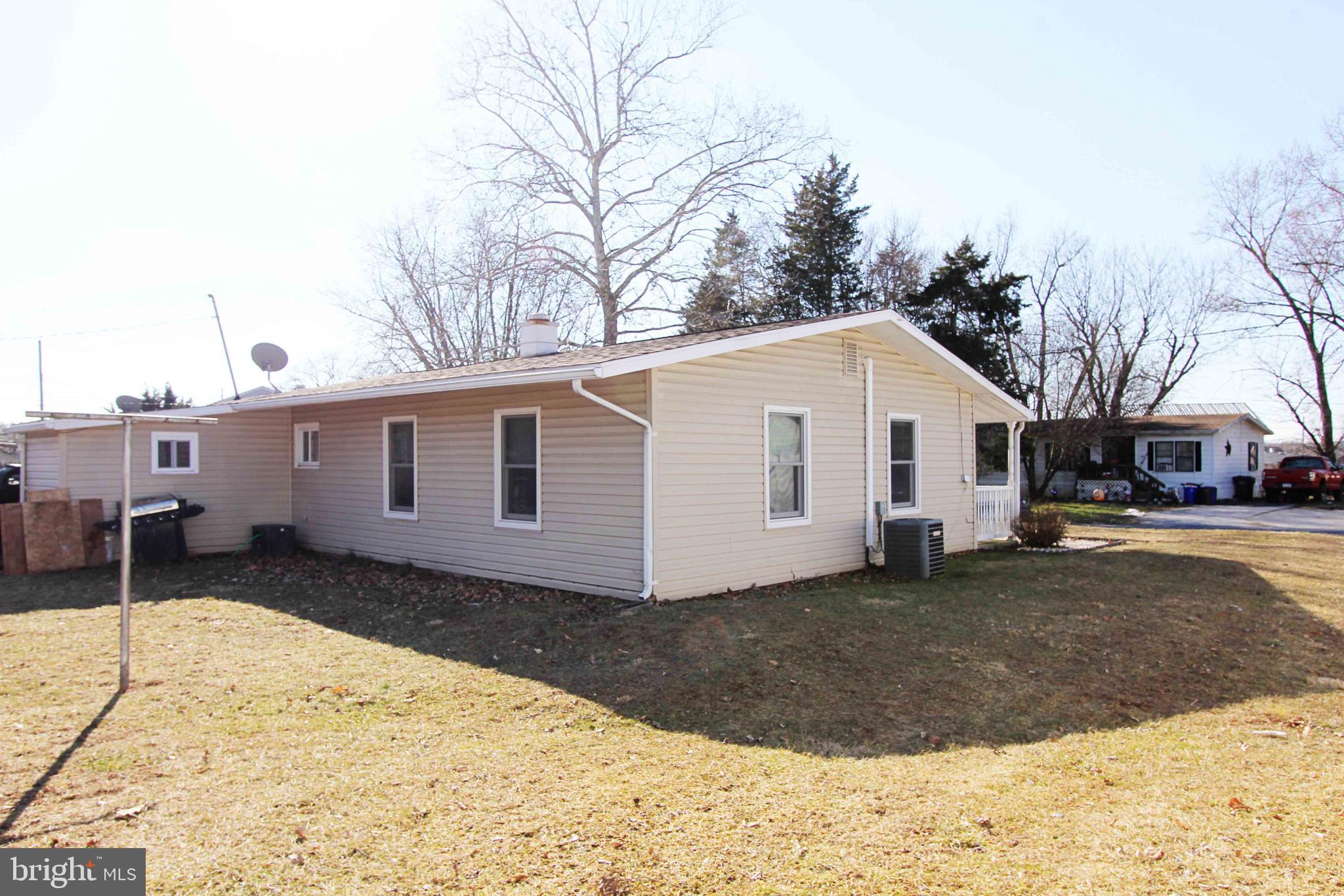 2416 Manor Road York, PA 17408 - Photo 8 of 23