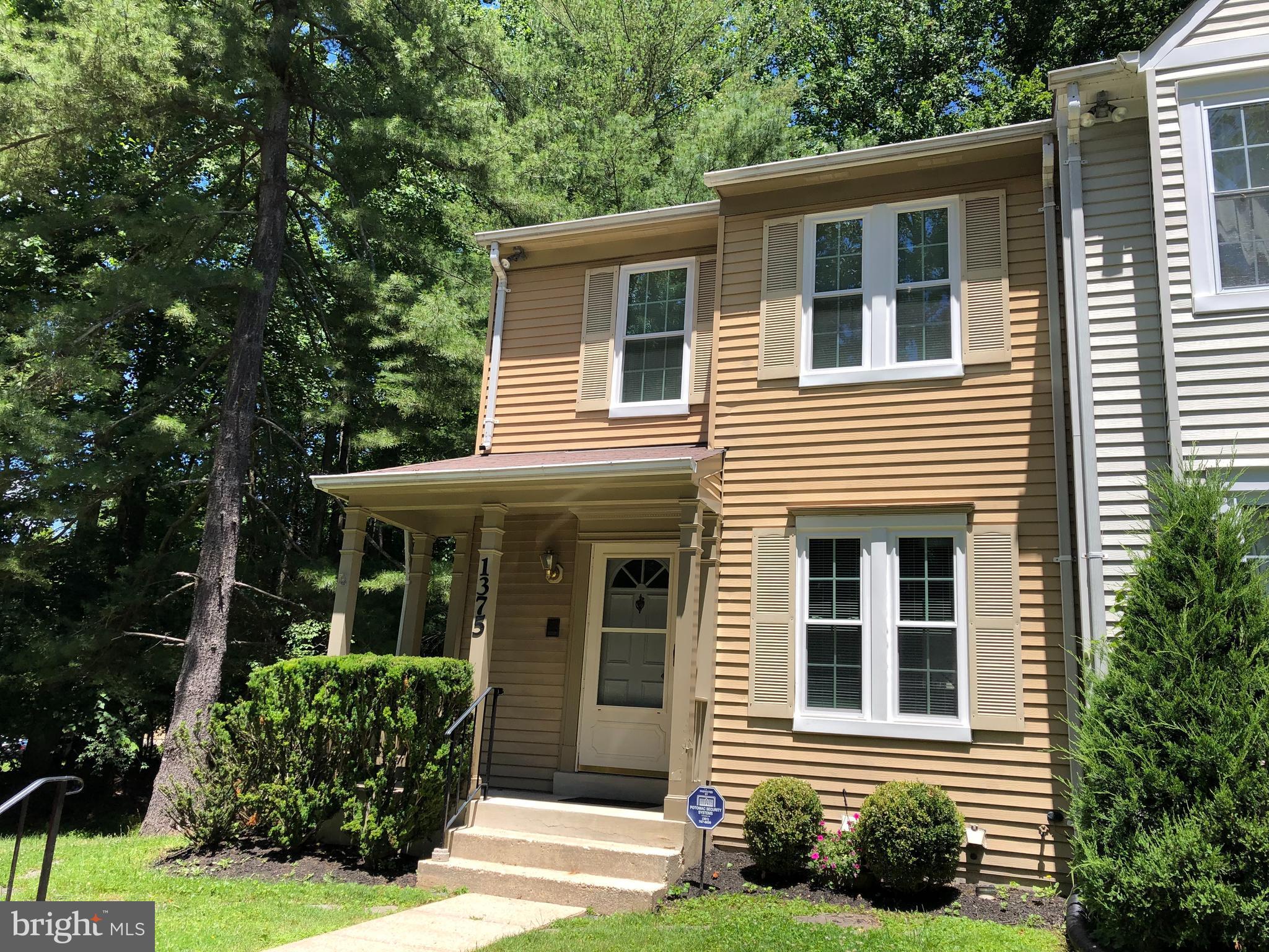 1375 Alderton Lane Silver Spring, MD 20906 - Photo 2 of 28 Welcoming front porch