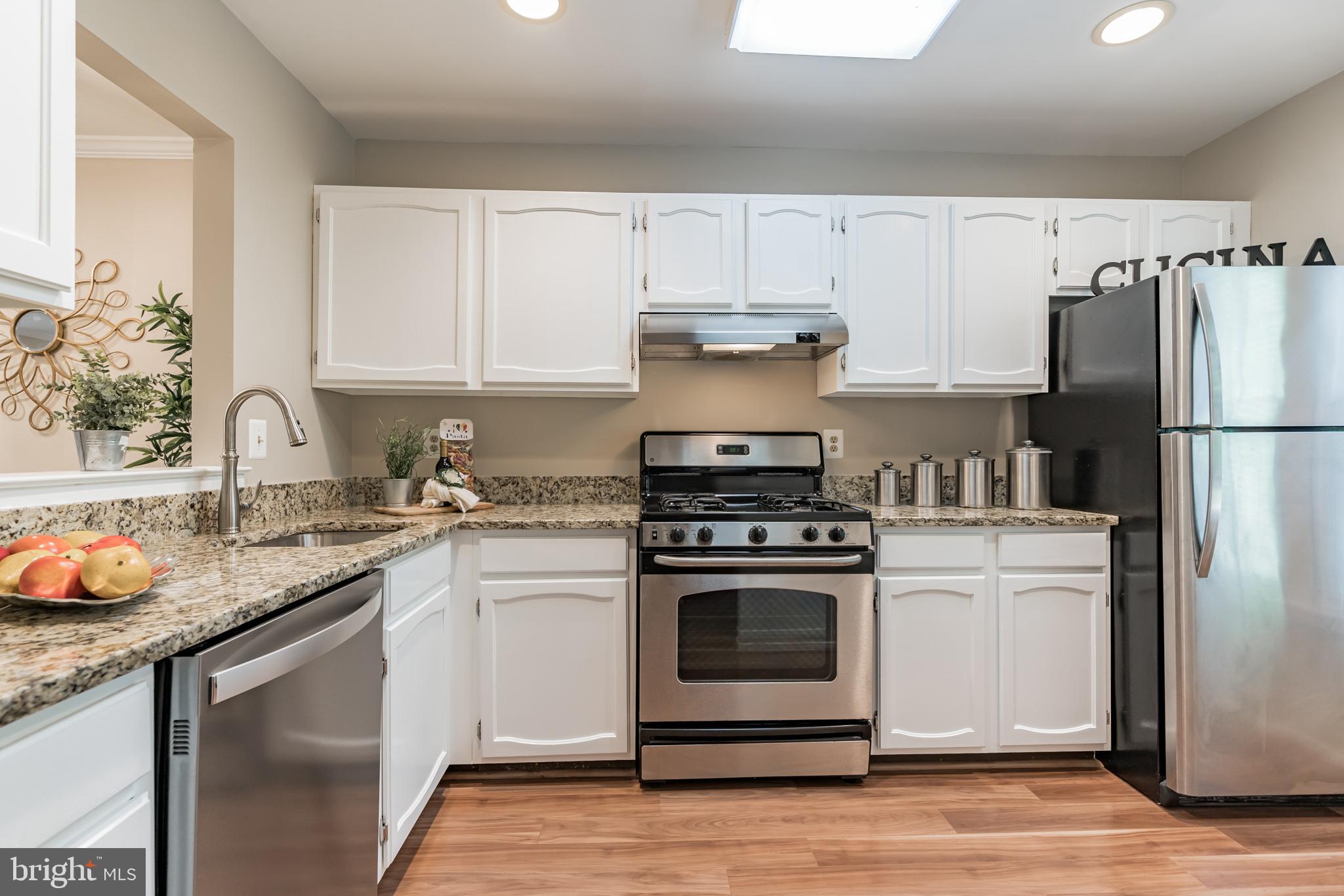 1375 Alderton Lane Silver Spring, MD 20906 - Photo 4 of 28 Kitchen from foyer