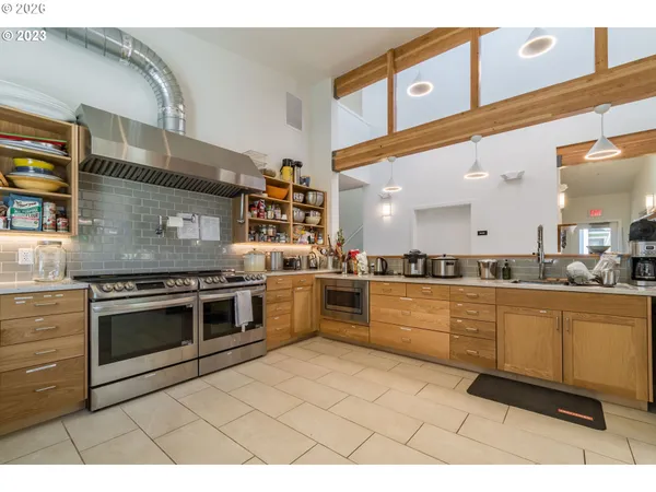 $497,900 | 172 Oakleigh Lane, Unit 513, Eugene, OR 97404