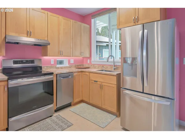 $497,900 | 172 Oakleigh Lane, Unit 513, Eugene, OR 97404