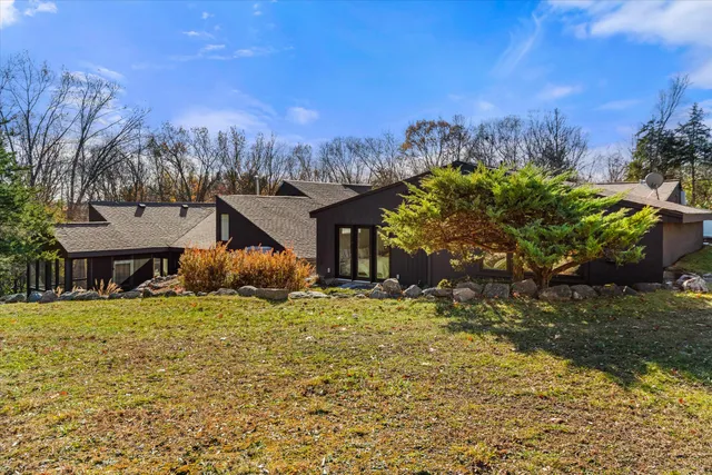 $5,500 | 3936 Holden Drive, Ann Arbor, MI 48103