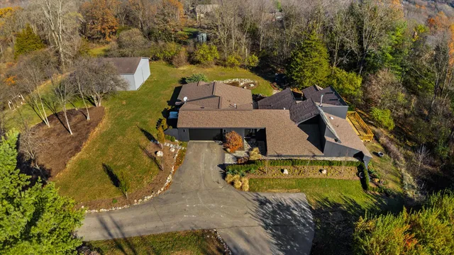 $5,500 | 3936 Holden Drive, Ann Arbor, MI 48103