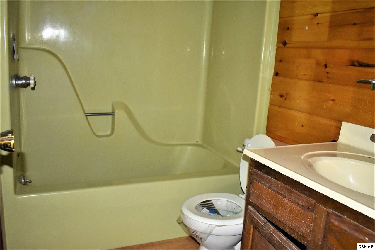 1642 South Mountain View Road Sevierville, TN 37876 - Photo 13 of 27 Gallery Image 13