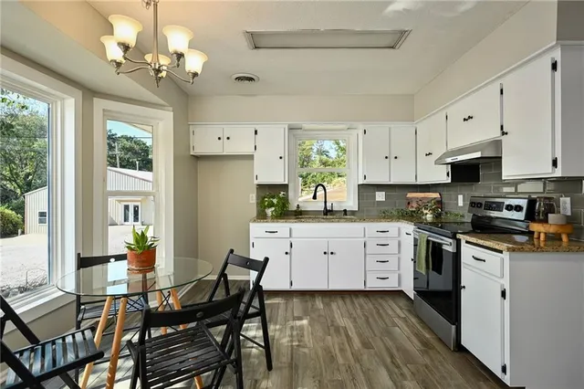 $799,000 | 12410 Cherry Street, Kansas City, MO 64145