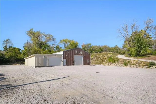 $799,000 | 12410 Cherry Street, Kansas City, MO 64145