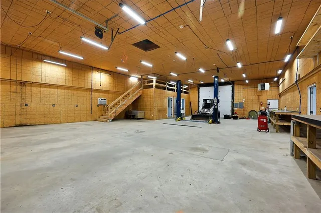 $799,000 | 12410 Cherry Street, Kansas City, MO 64145