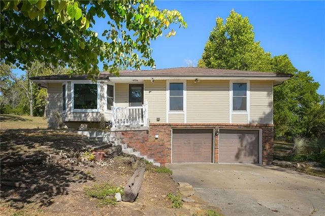 $799,000 | 12410 Cherry Street, Kansas City, MO 64145