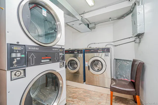 a view of washer and dryer in a utility room